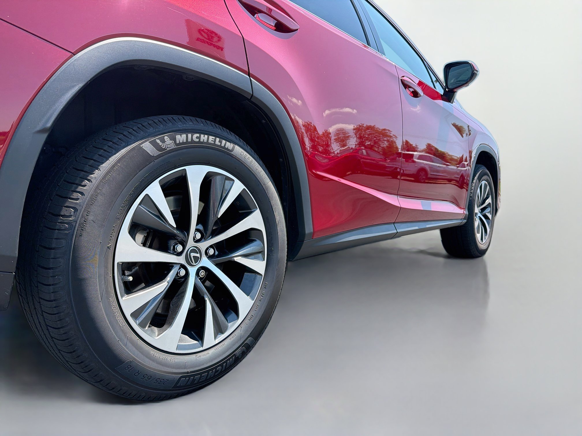 Used 2021 Lexus RX 350L Premium w/ Premium Package AWD/4WD image 16