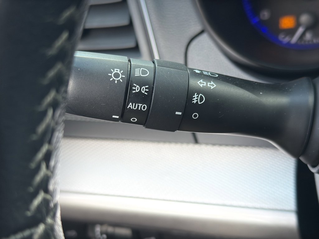 Used 2018 Subaru Outback 2.5i Premium image 17