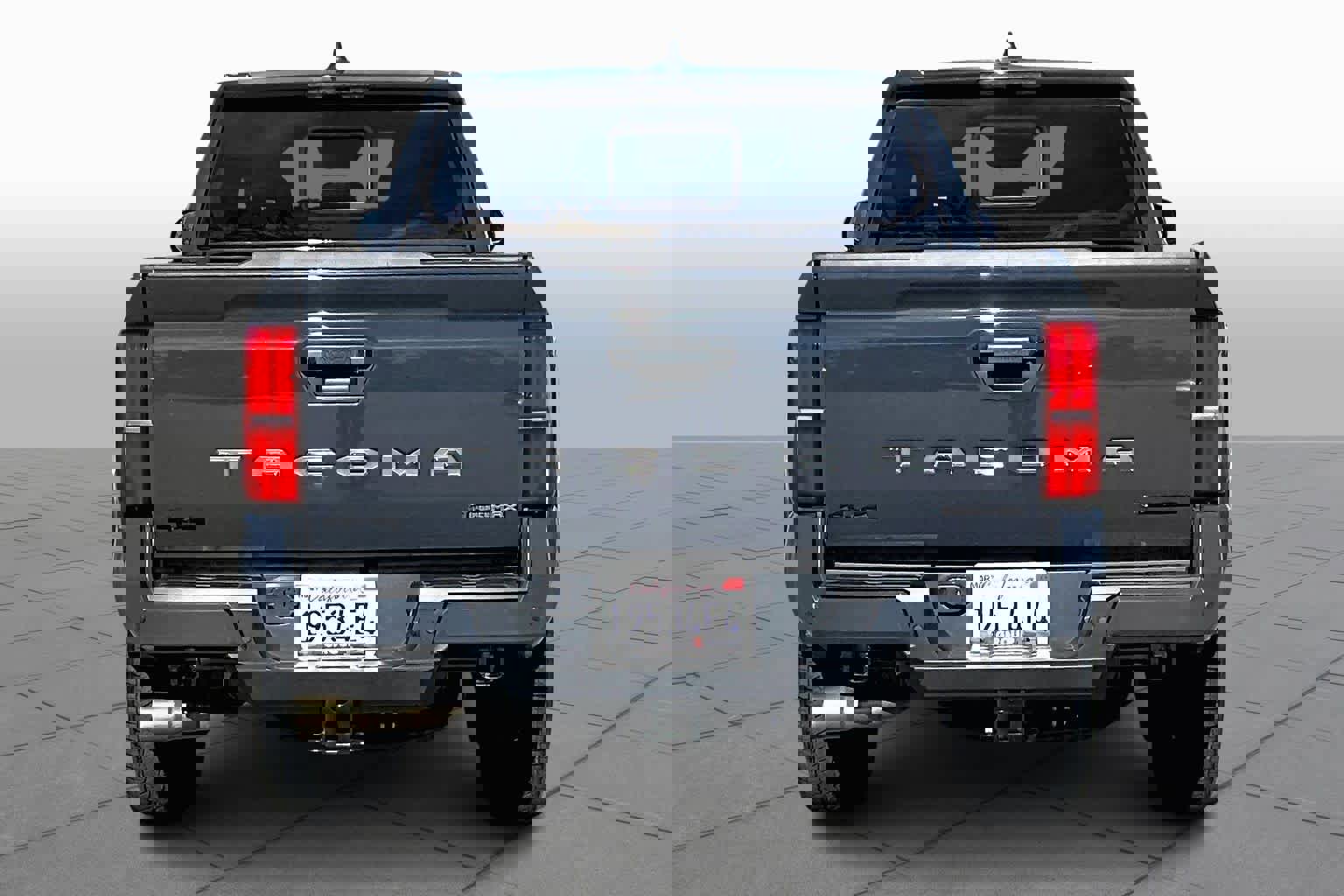 Certified 2024 Toyota Tacoma TRD Off-Road w/ TRD Off Road Upgrade Package image 4