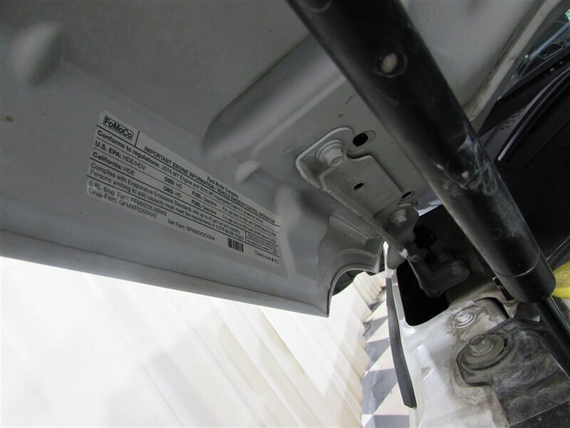Used 2016 Ford F550 2WD Regular Cab Super Duty image 36