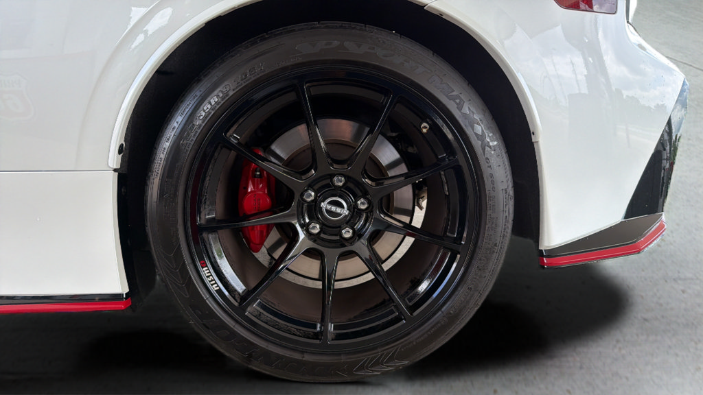 Certified 2024 Nissan Z NISMO w/ Floor Mat Package RWD image 23