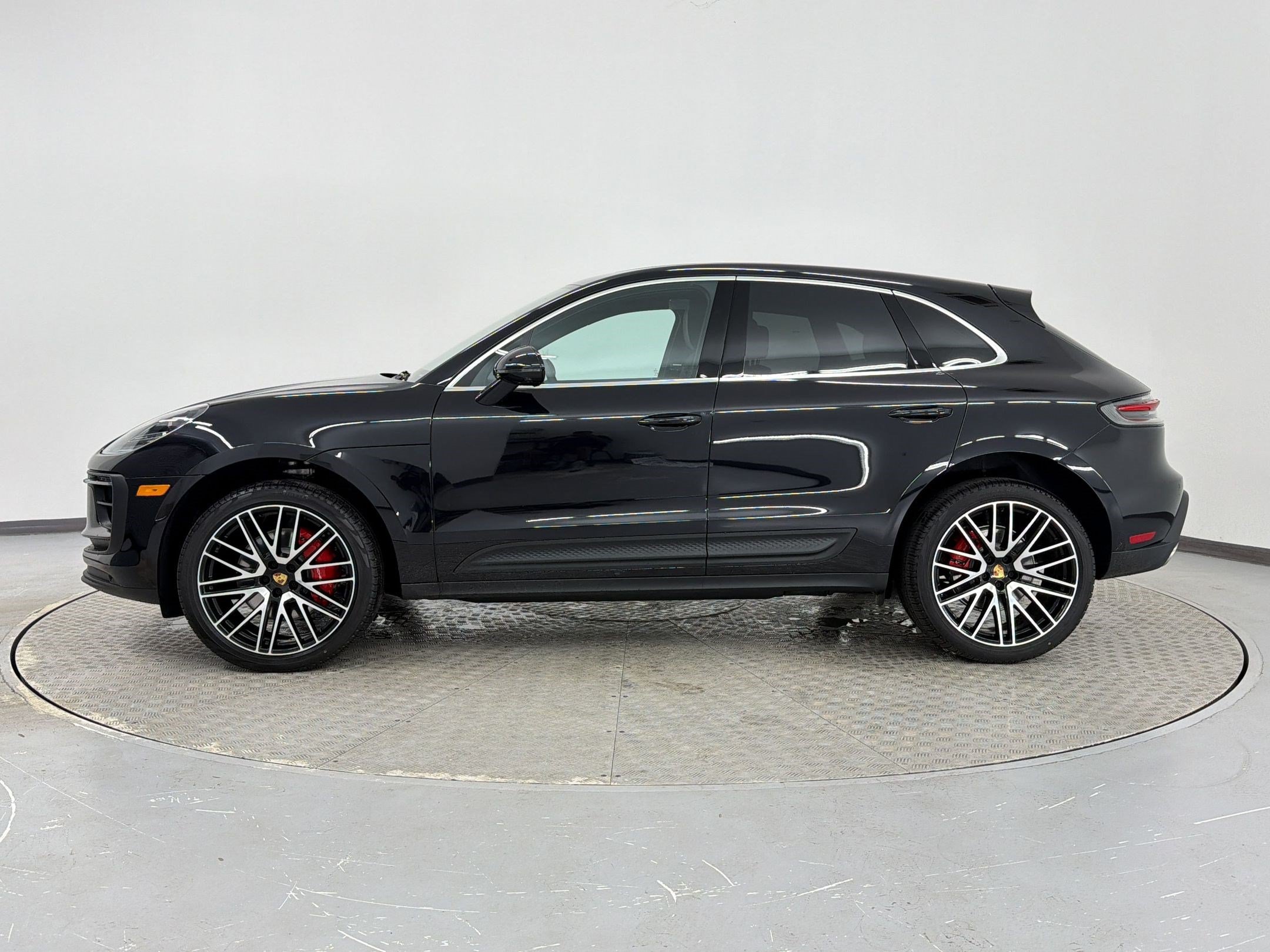 New 2026 Porsche Macan S AWD/4WD image 2