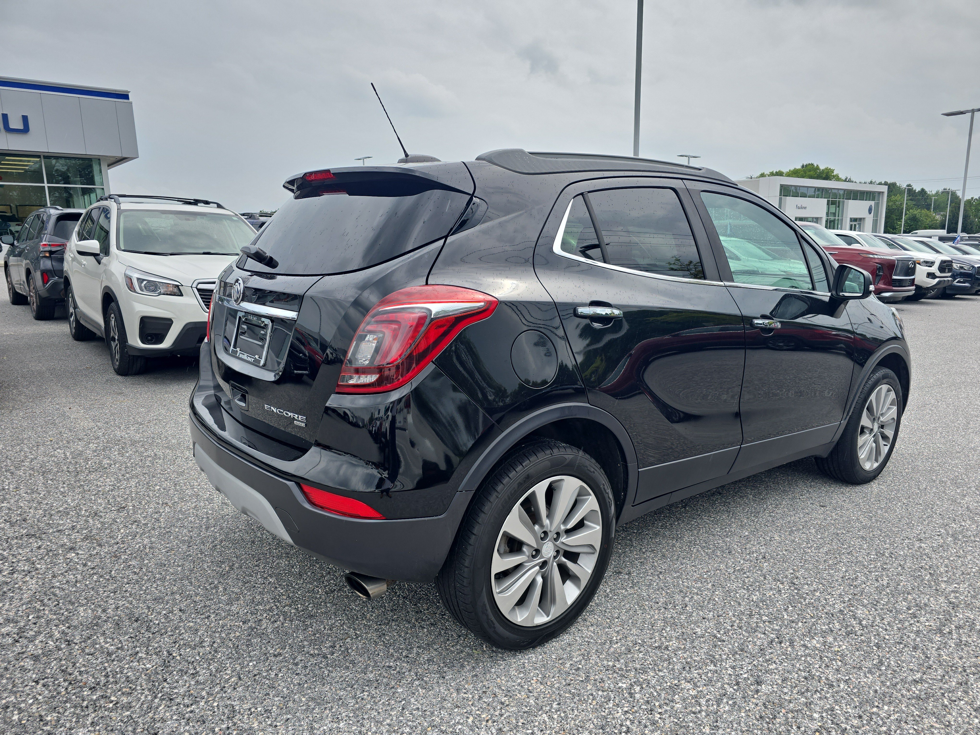 Used 2019 Buick Encore Essence AWD/4WD image 7