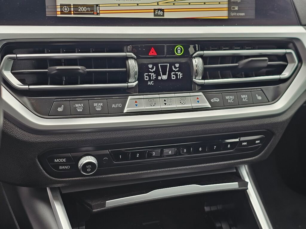 Used 2022 BMW 330i xDrive Sedan w/ Premium Package 2 image 35