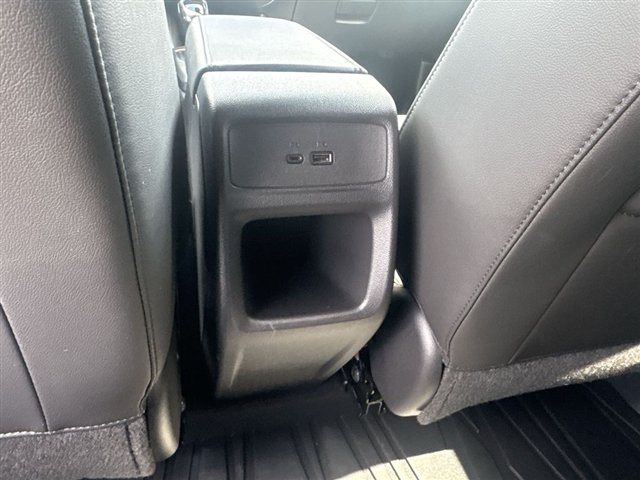 Used 2024 Buick Envista Sport Touring w/ Convenience I Package FWD image 20