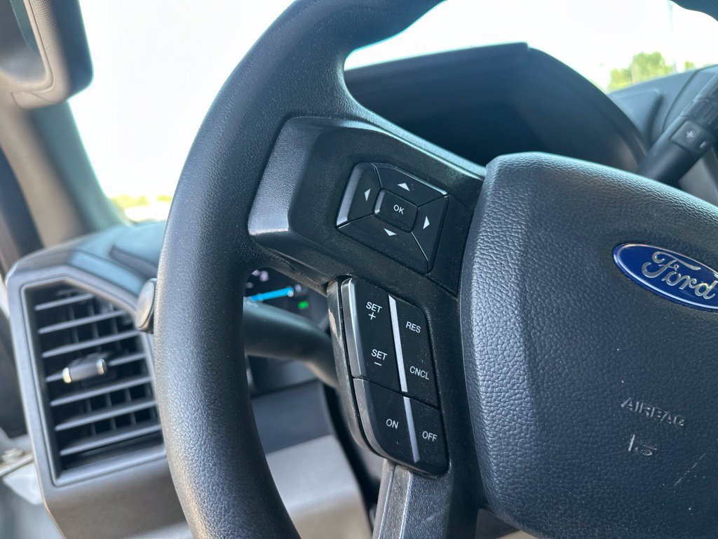 Used 2022 Ford F250 XL w/ STX Appearance Package AWD/4WD image 12