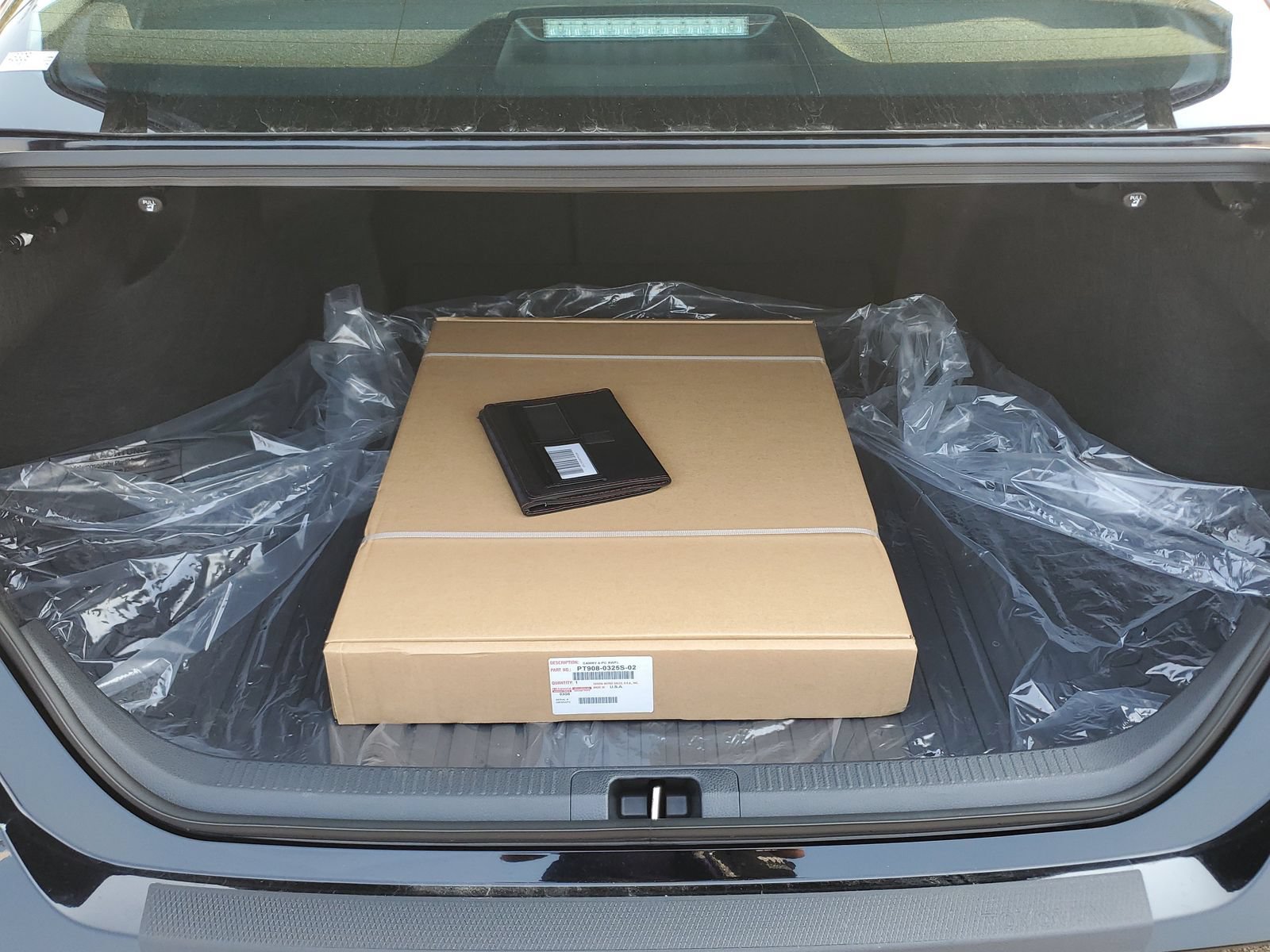 New 2026 Toyota Camry SE FWD image 9