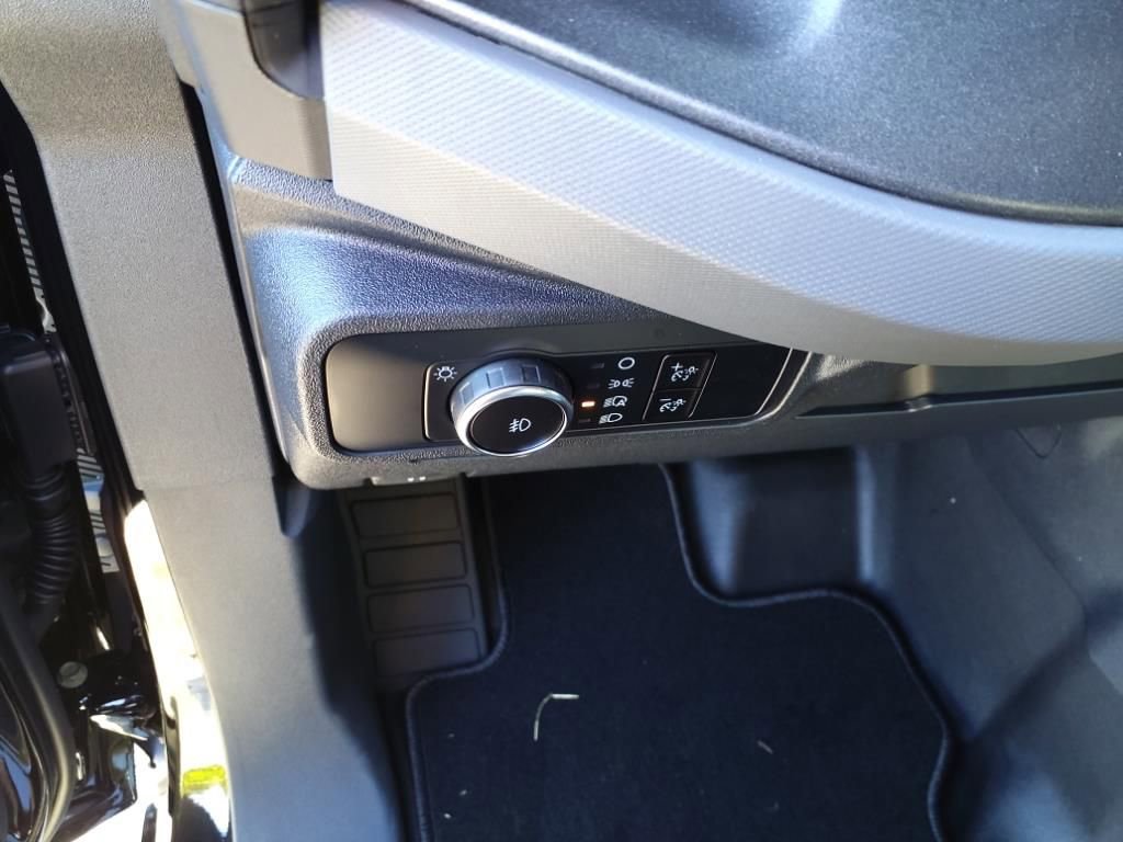 New 2024 Ford Bronco Black Diamond image 10