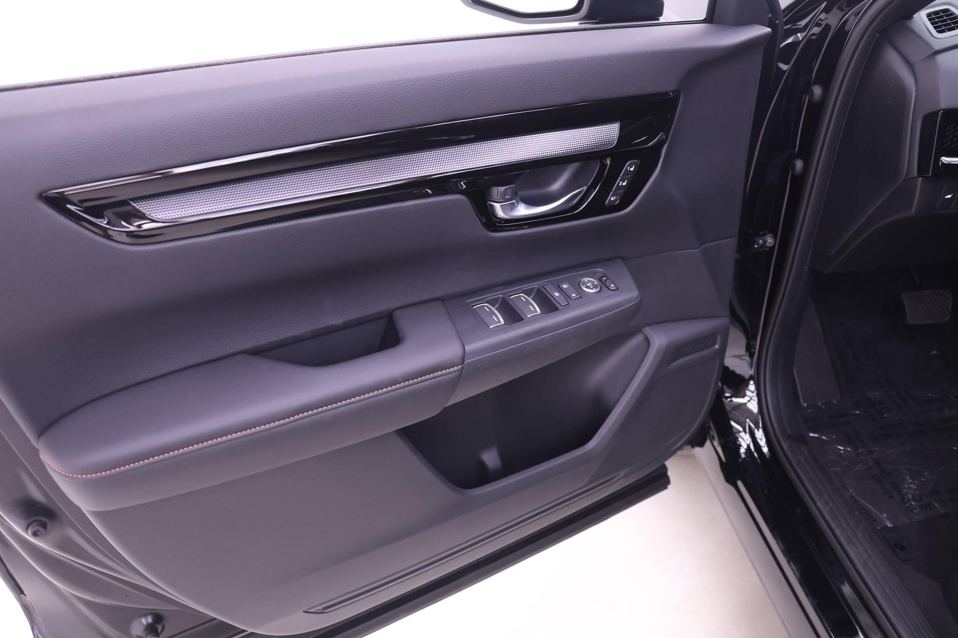 New 2027 Honda CR-V Sport Touring image 9