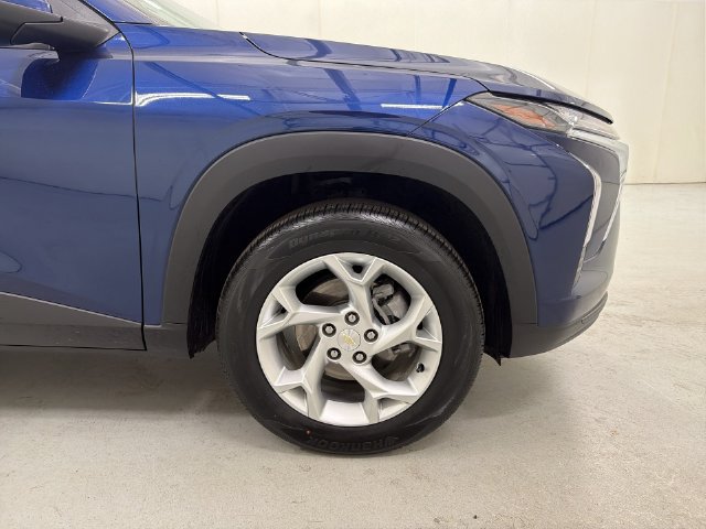 Certified 2024 Chevrolet Trax LS w/ LS Convenience Package FWD image 15