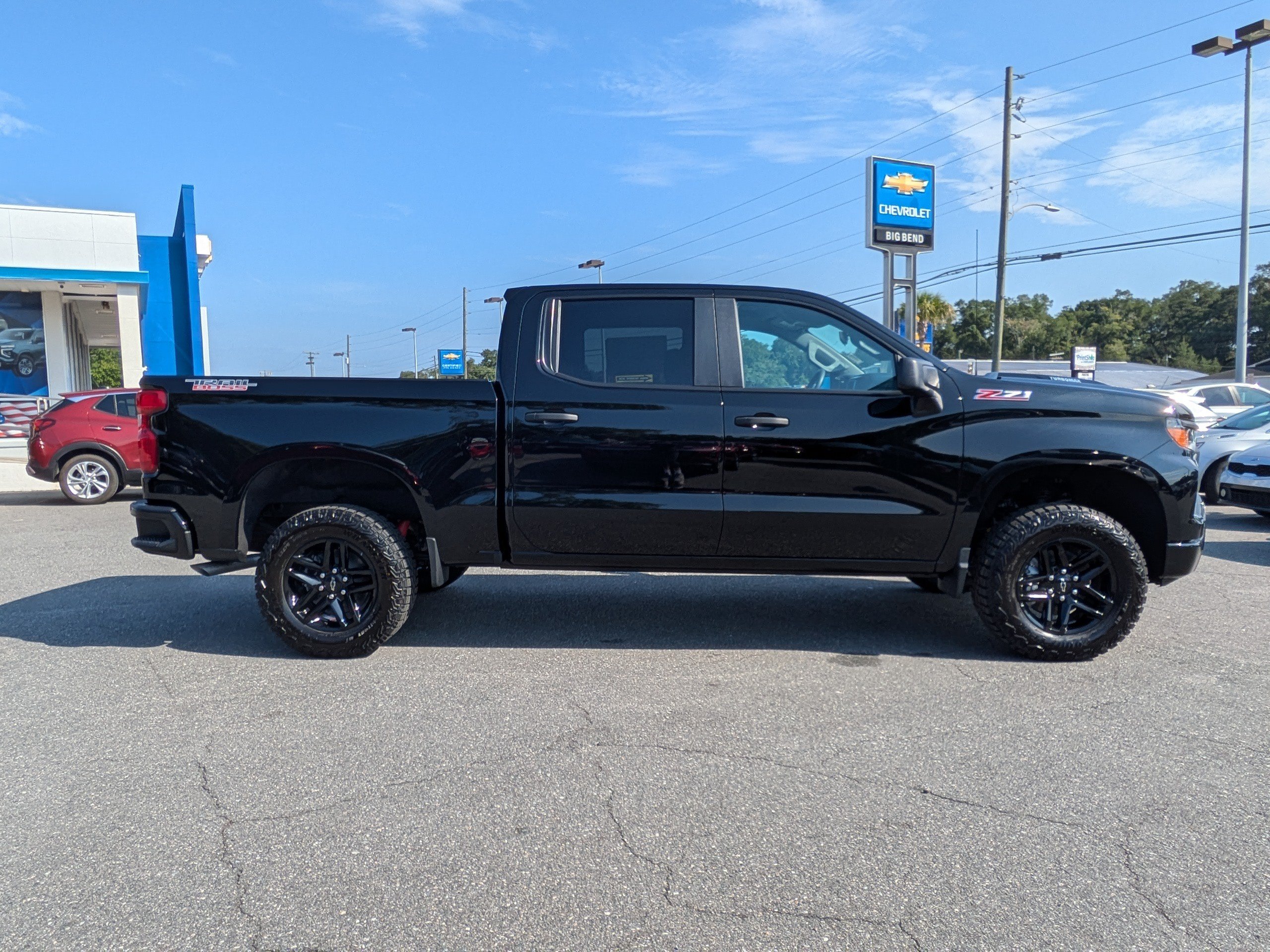 New 2026 Chevrolet Silverado 1500 Custom Trail Boss AWD/4WD image 3