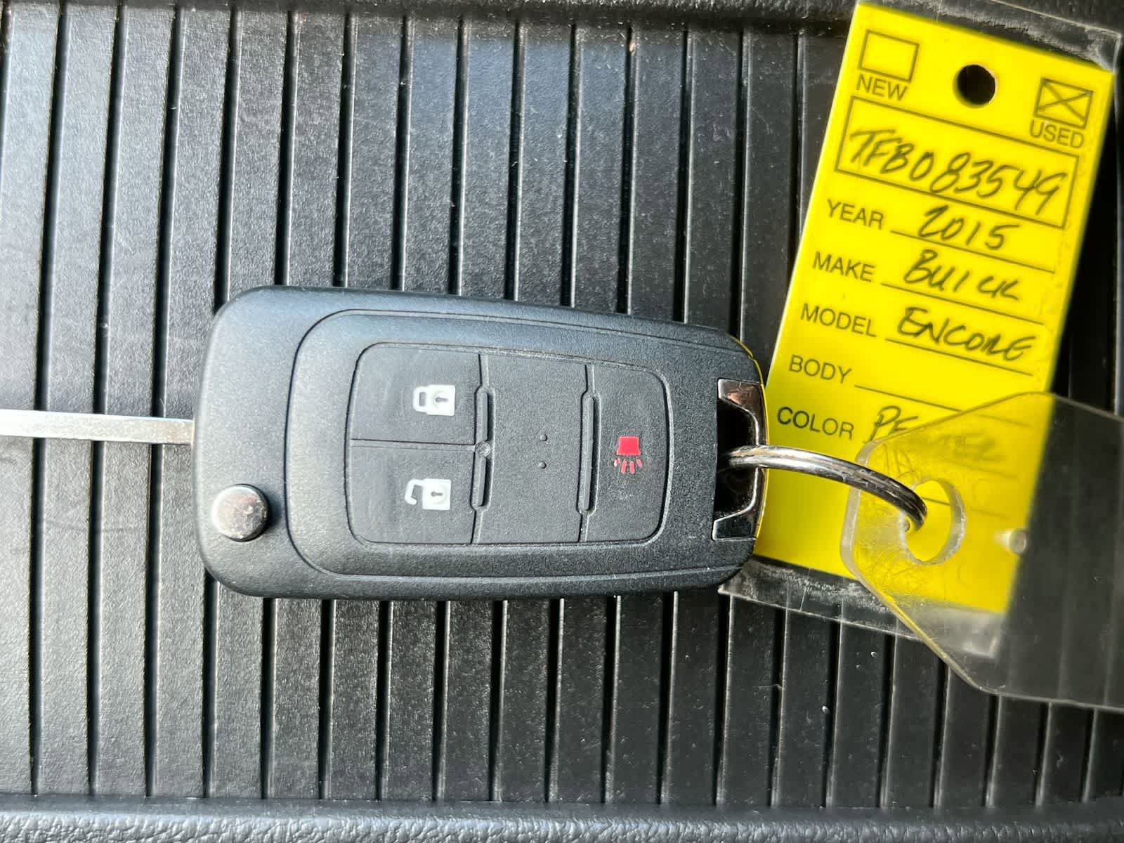 Used 2015 Buick Encore FWD image 34