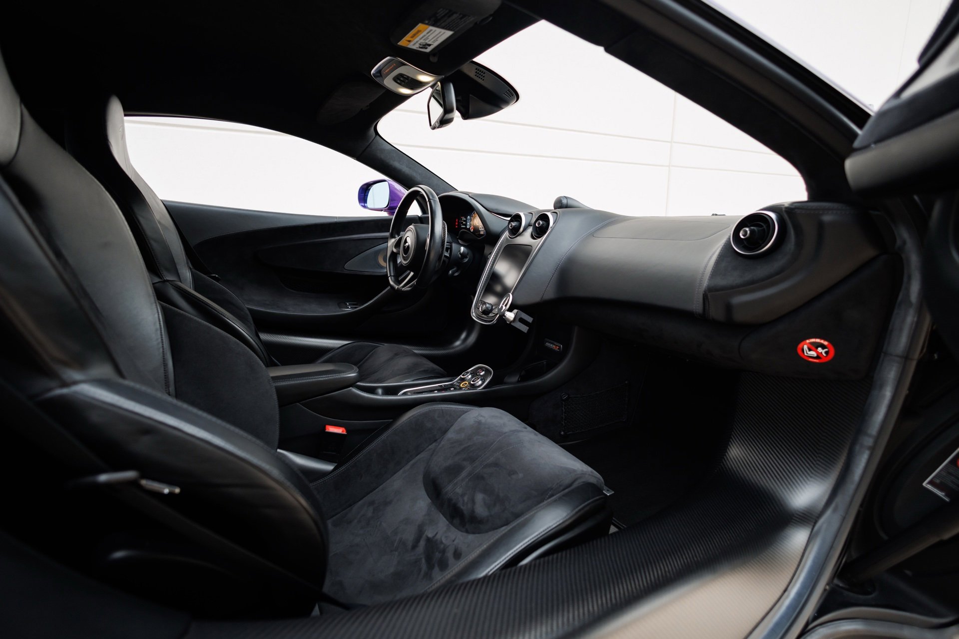 Used 2019 McLaren 600LT image 45