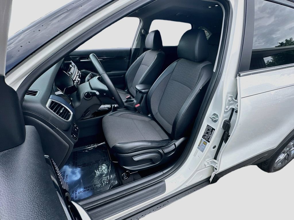 Certified 2022 Kia Seltos S FWD image 19
