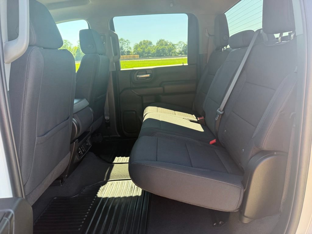 Used 2025 Chevrolet Silverado 2500 Custom w/ Custom Value Package RWD image 17