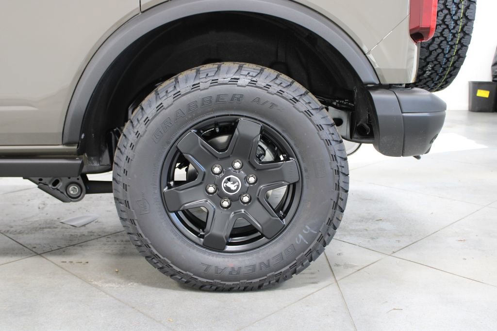 New 2025 Ford Bronco Big Bend w/ Black Diamond Package image 16