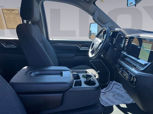 Used 2025 Chevrolet Silverado 2500 LT w/ Convenience Package image 17