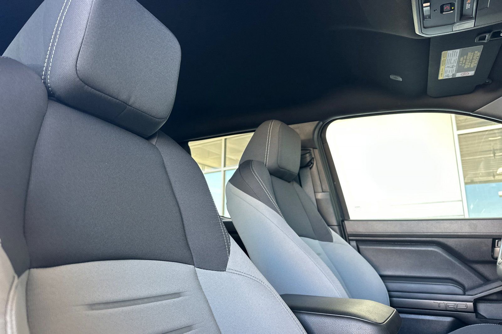 Used 2025 Toyota Tacoma TRD Off-Road AWD/4WD image 16