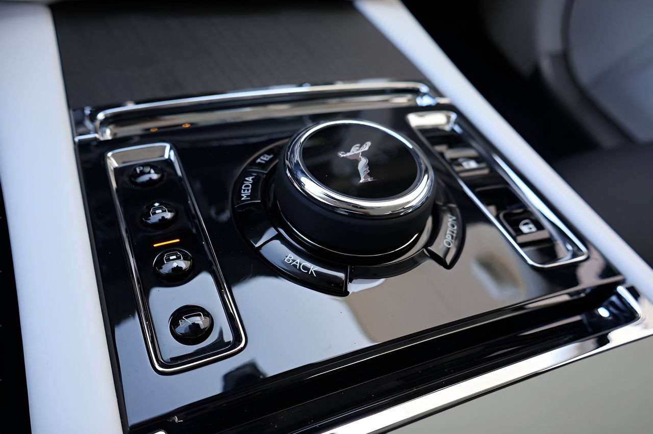 New 2026 Rolls-Royce Ghost AWD/4WD image 27