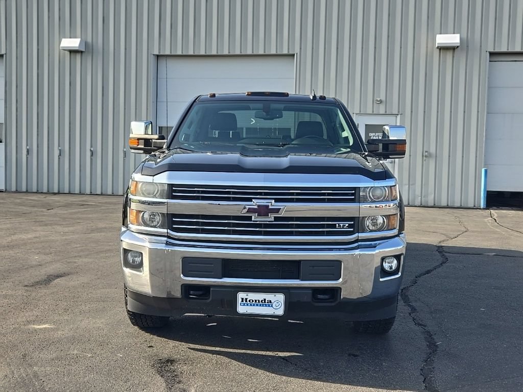 Used 2015 Chevrolet Silverado 2500 LTZ w/ Snow Plow Prep Package AWD/4WD image 2