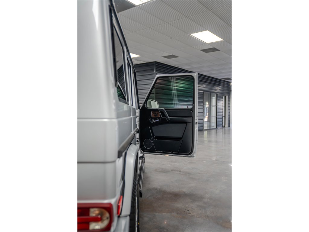 Used 2013 Mercedes-Benz G 550 image 18