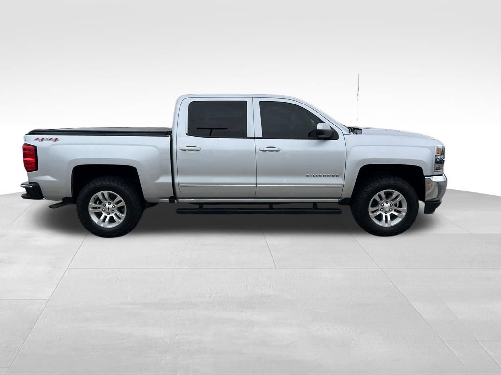 Used 2017 Chevrolet Silverado 1500 LT w/ All Star Edition image 7