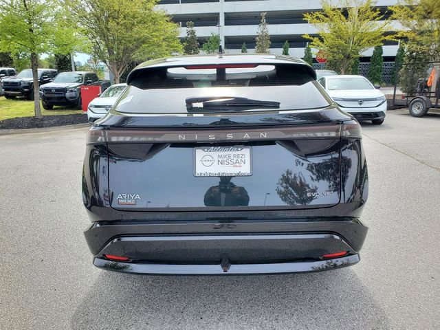 Used 2023 Nissan Ariya FWD image 4