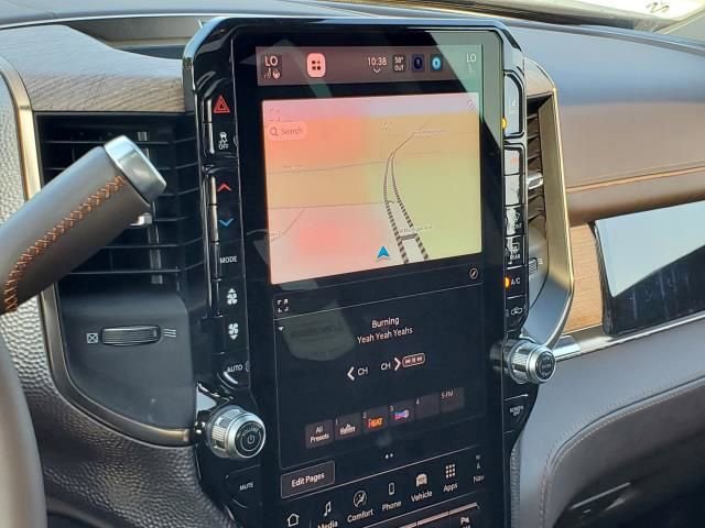 Used 2025 RAM 3500 Longhorn image 21