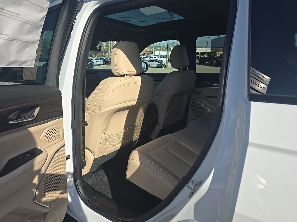 New 2026 Jeep Grand Cherokee Limited image 22