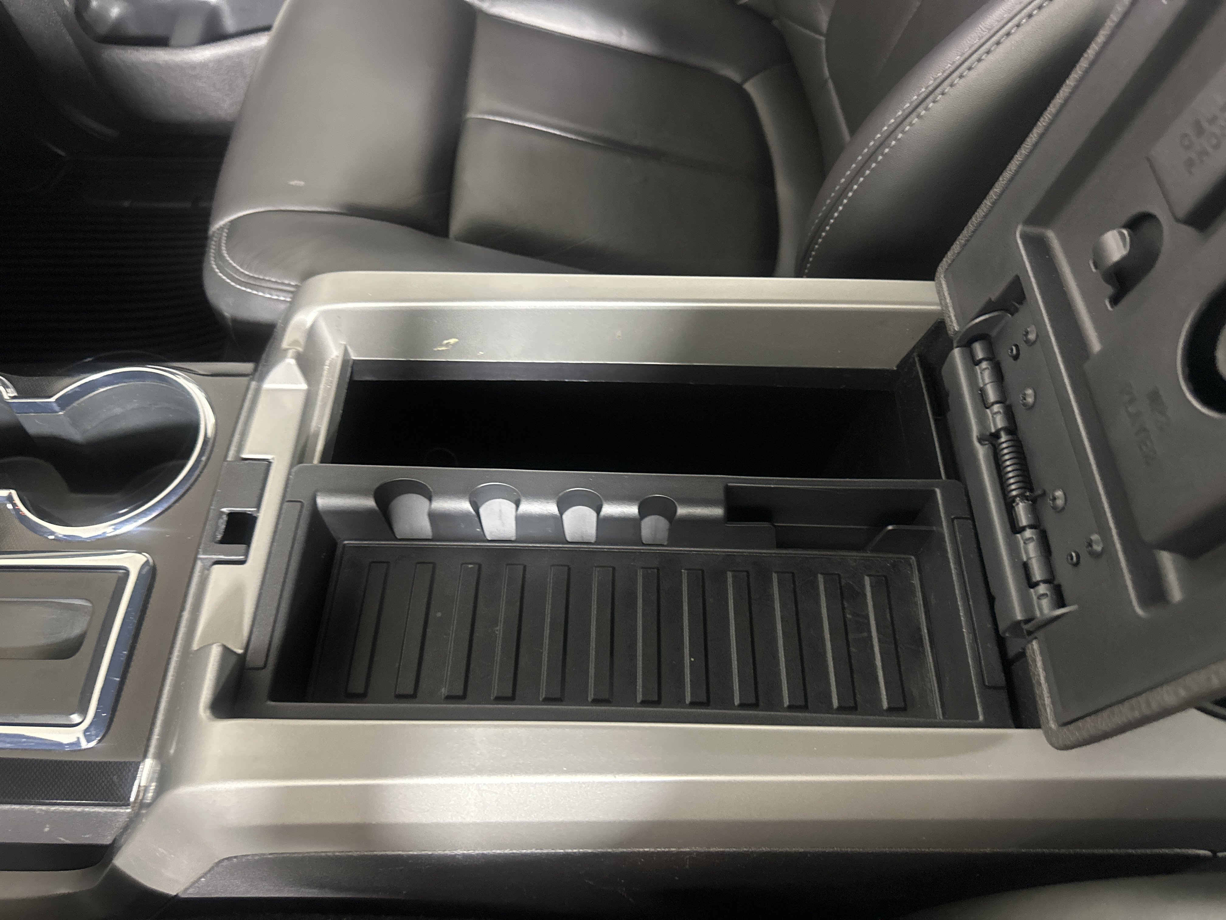 Used 2011 Ford F150 FX4 w/ FX Luxury Pkg AWD/4WD image 18