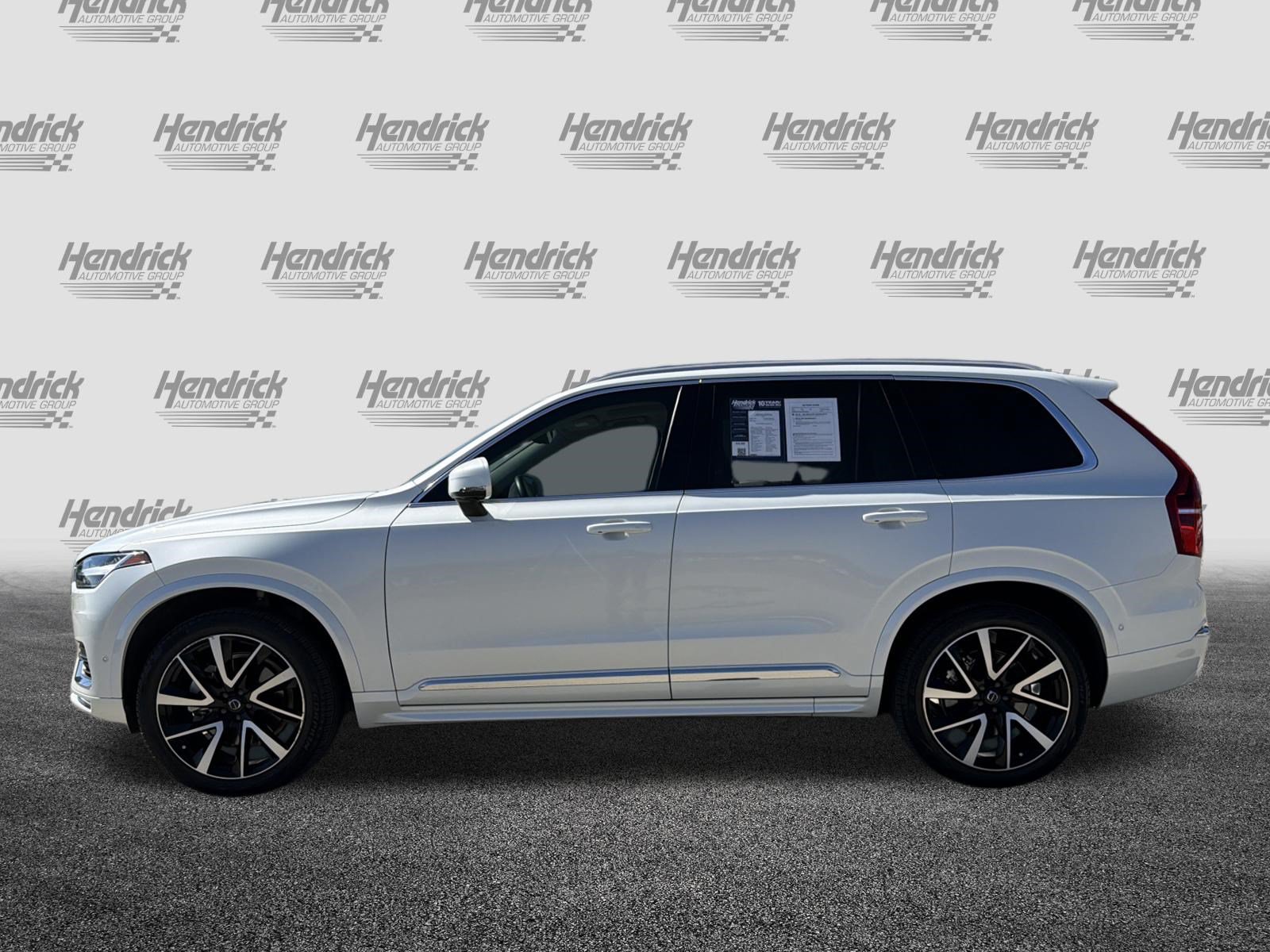 Used 2025 Volvo XC90 B6 Plus w/ Protection Package Premier AWD/4WD image 7