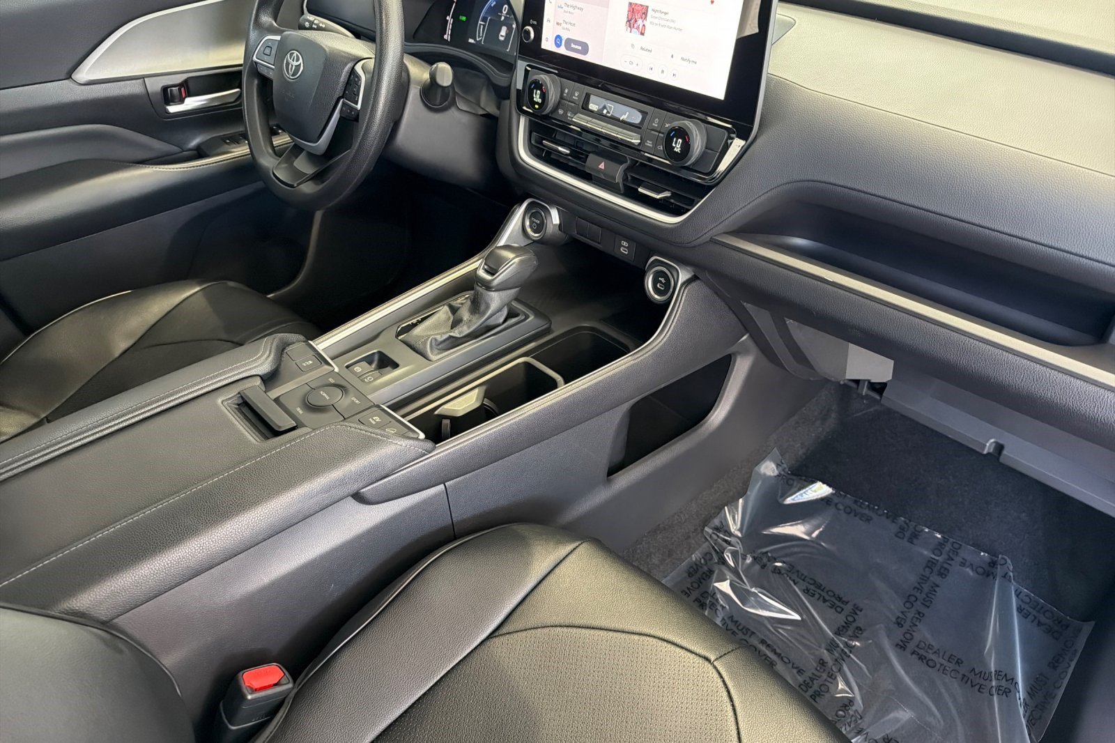 Used 2025 Toyota Grand Highlander AWD Hybrid image 20