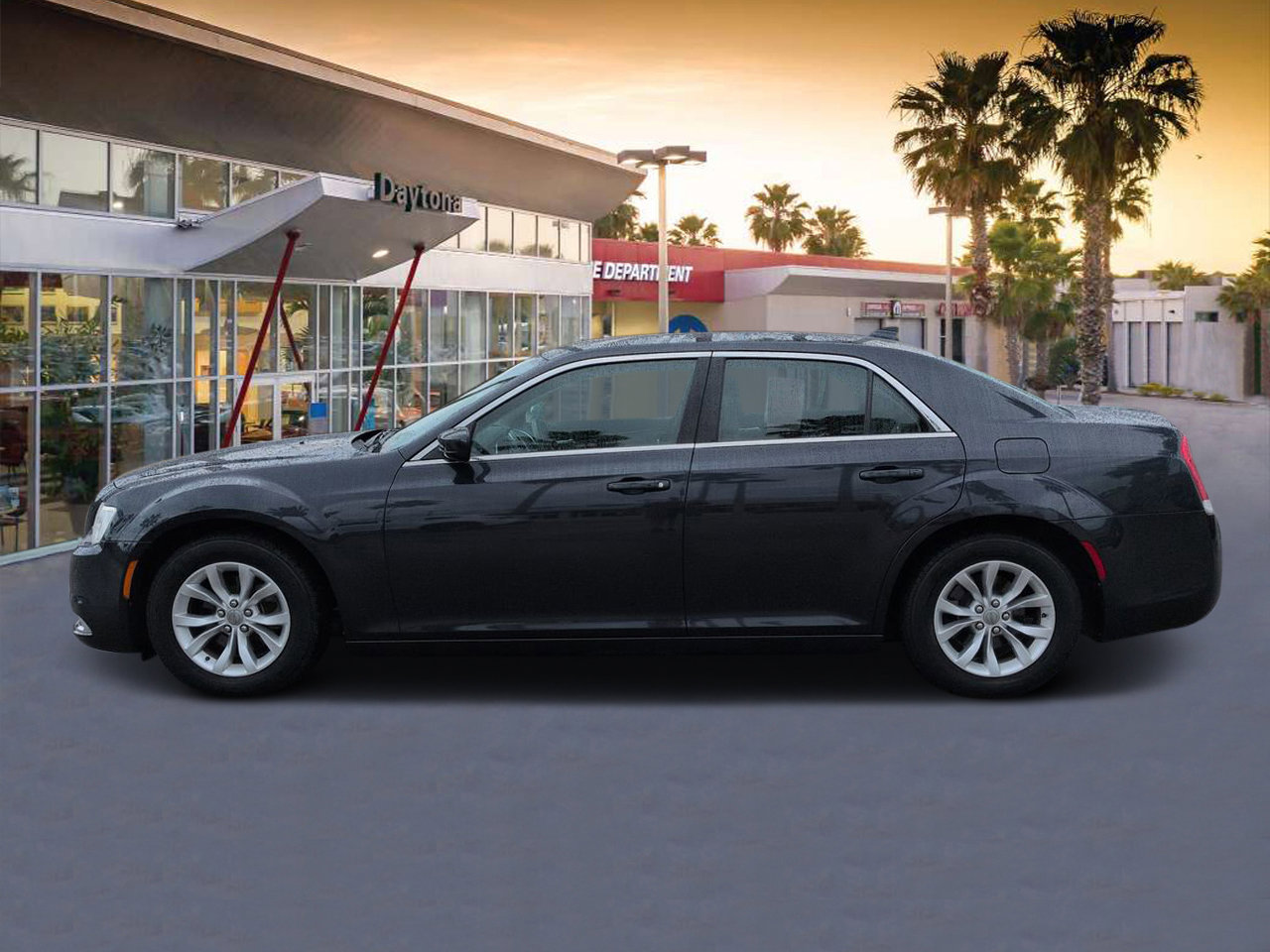 Used 2016 Chrysler 300 Limited w/ Driver Convenience Group image 6