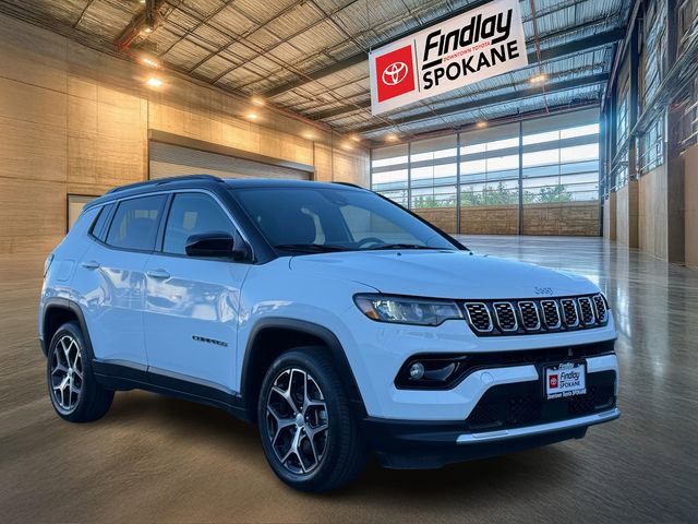 Used 2024 Jeep Compass Limited image 2