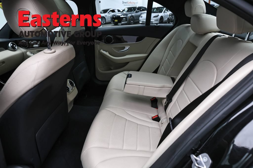 Used 2018 Mercedes-Benz C 300 4MATIC Sedan image 22
