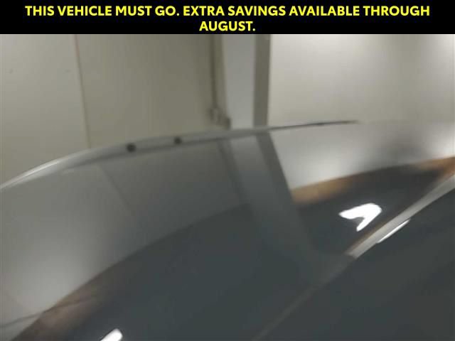 Used 2024 Nissan Kicks SV FWD image 13