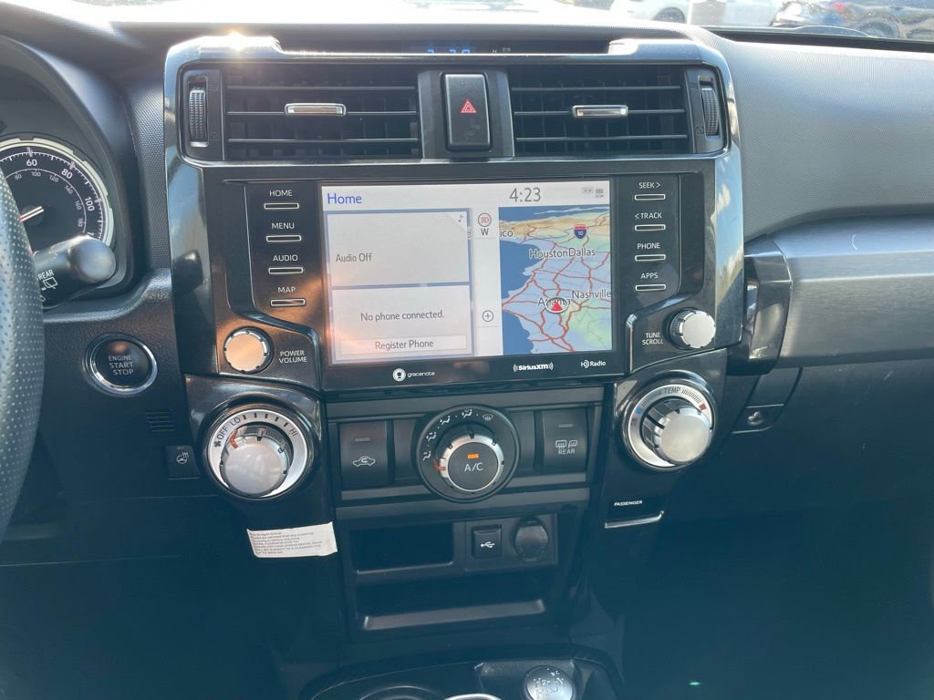 Used 2024 Toyota 4Runner TRD Off-Road Premium AWD/4WD image 18
