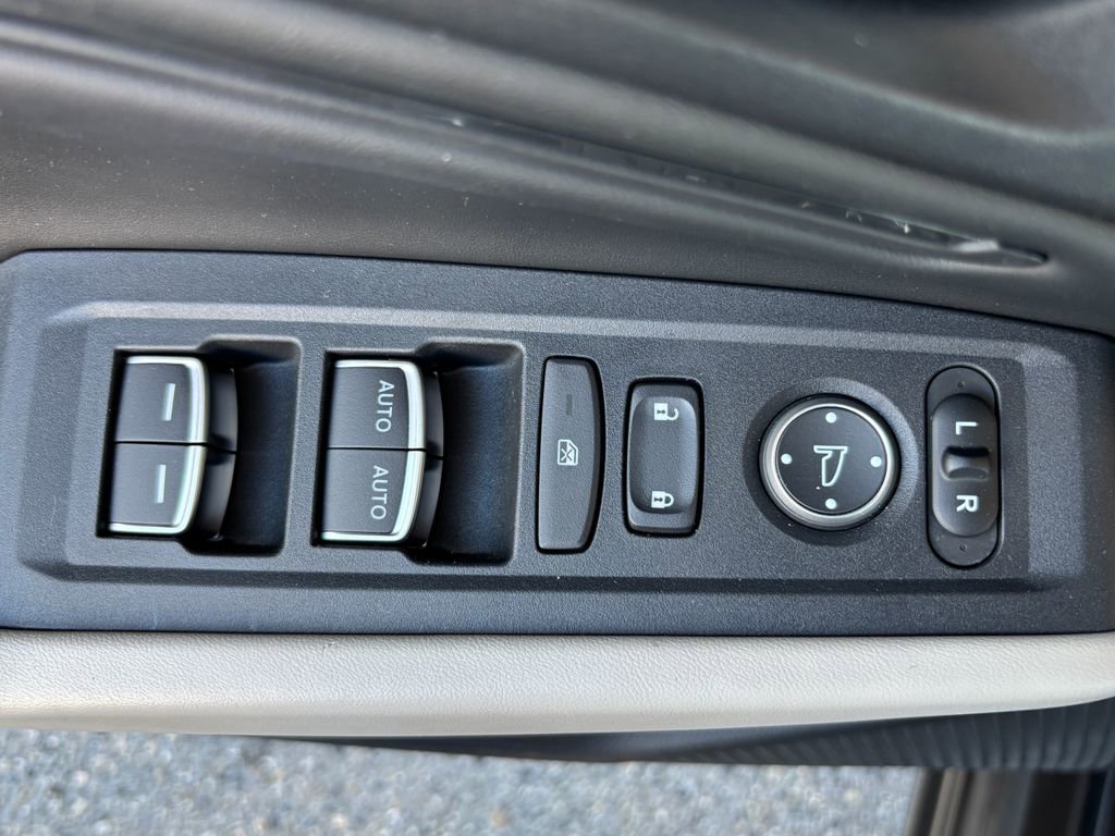 Used 2024 Honda Accord EX image 26