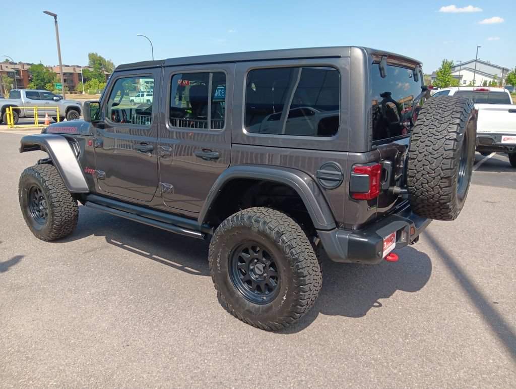 Used 2021 Jeep Wrangler Unlimited Rubicon AWD/4WD image 3