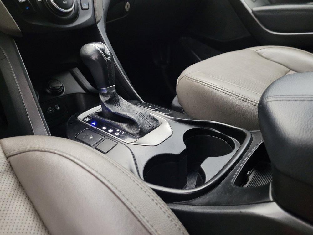 Used 2017 Hyundai Santa Fe Sport image 26