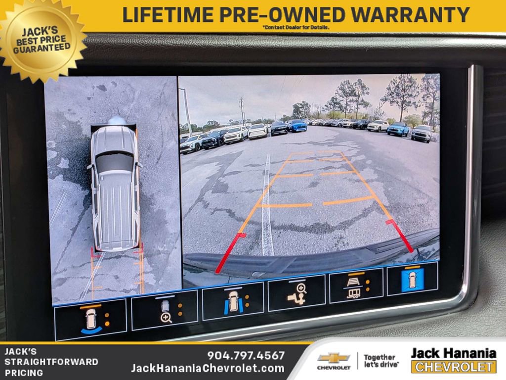 Used 2021 GMC Yukon XL Denali w/ Denali Premium Package image 21