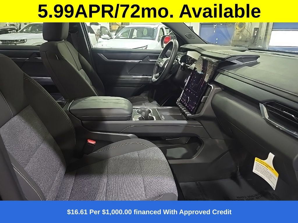 New 2025 GMC Acadia Elevation image 10