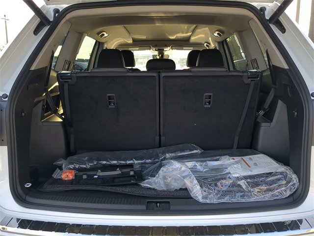 New 2026 Volkswagen Atlas SEL image 9