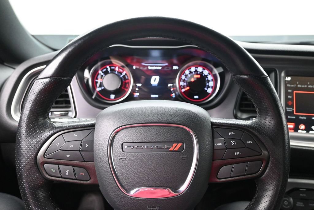 Used 2022 Dodge Challenger R/T Scat Pack RWD image 14