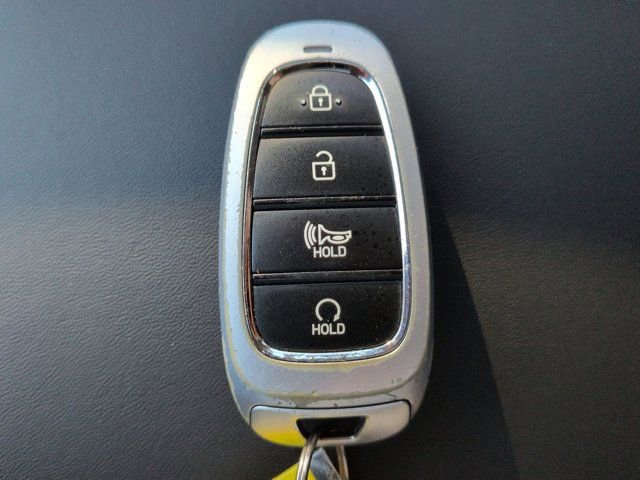 Used 2022 Hyundai Santa Fe SEL AWD/4WD image 29