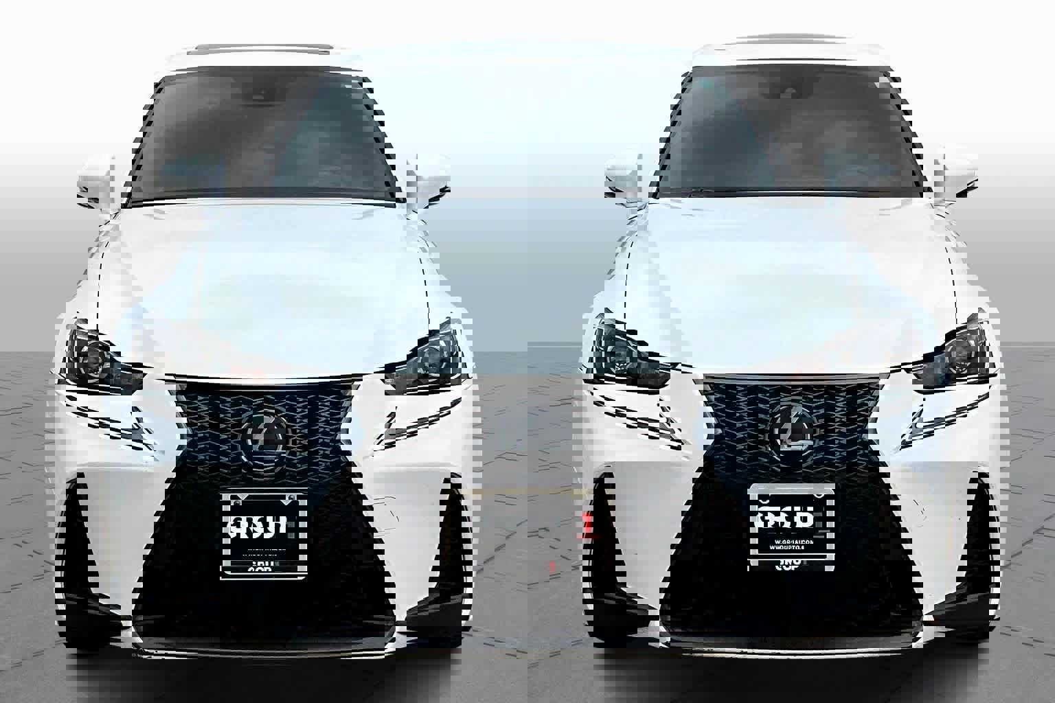 Used 2018 Lexus IS 300 F Sport w/ F Sport Package image 4