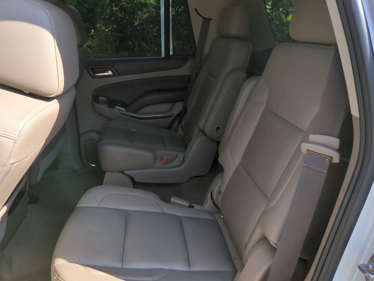 Used 2017 Chevrolet Tahoe LT RWD image 18