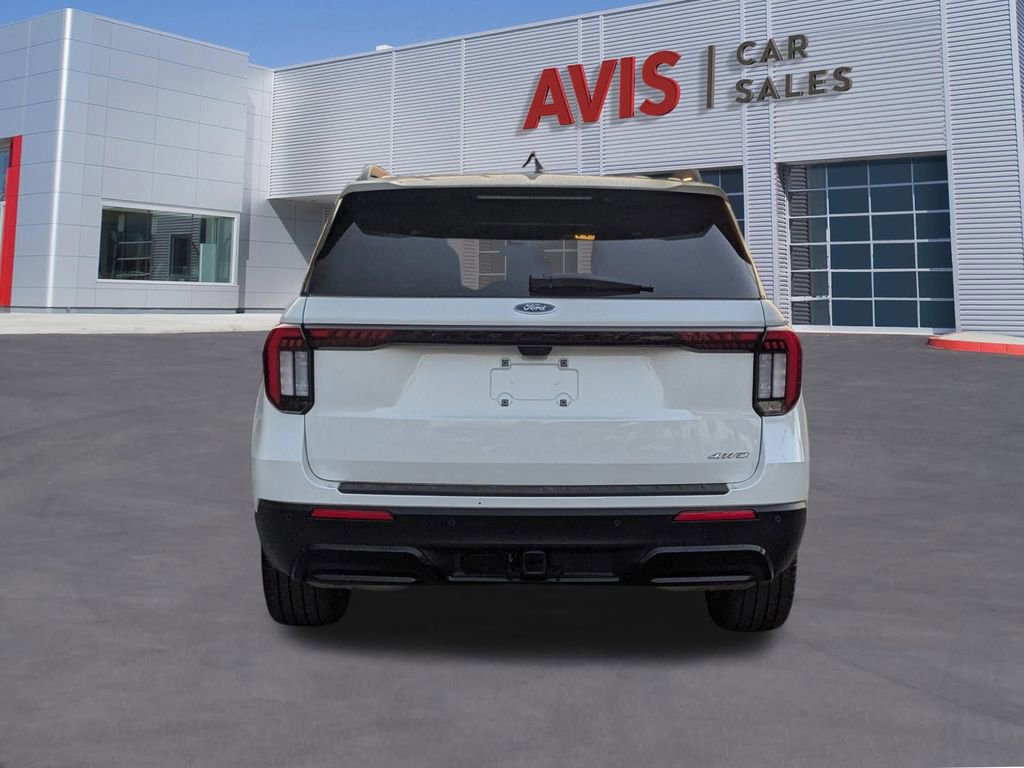 Used 2025 Ford Explorer ST-Line w/ ST-Line Street Pack image 5