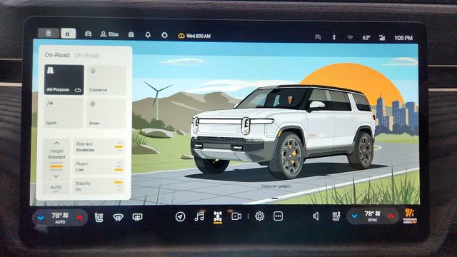 Used 2024 Rivian R1S Adventure AWD/4WD image 52