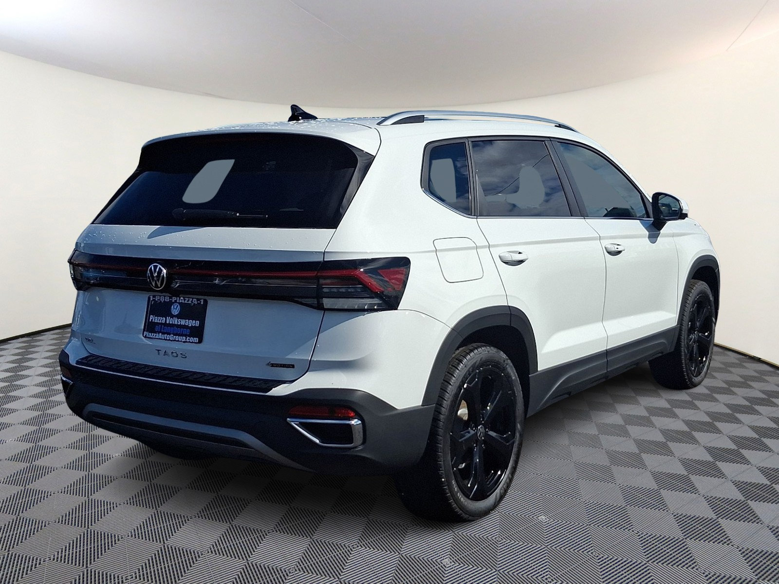 New 2027 Volkswagen Taos SEL AWD/4WD image 4